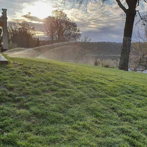 Vollautomatische Bewässerung im Garten, Bewässerungsanlagen und Bewässerungssysteme für Stahnsdorf, Kleinmachnow und Teltow